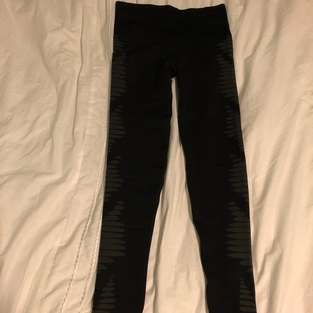 New Spanx leggings with side detail